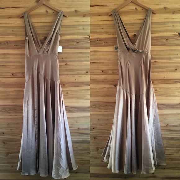 Essie Maxi Dress by Fame and Partners - Picture 4 of 8